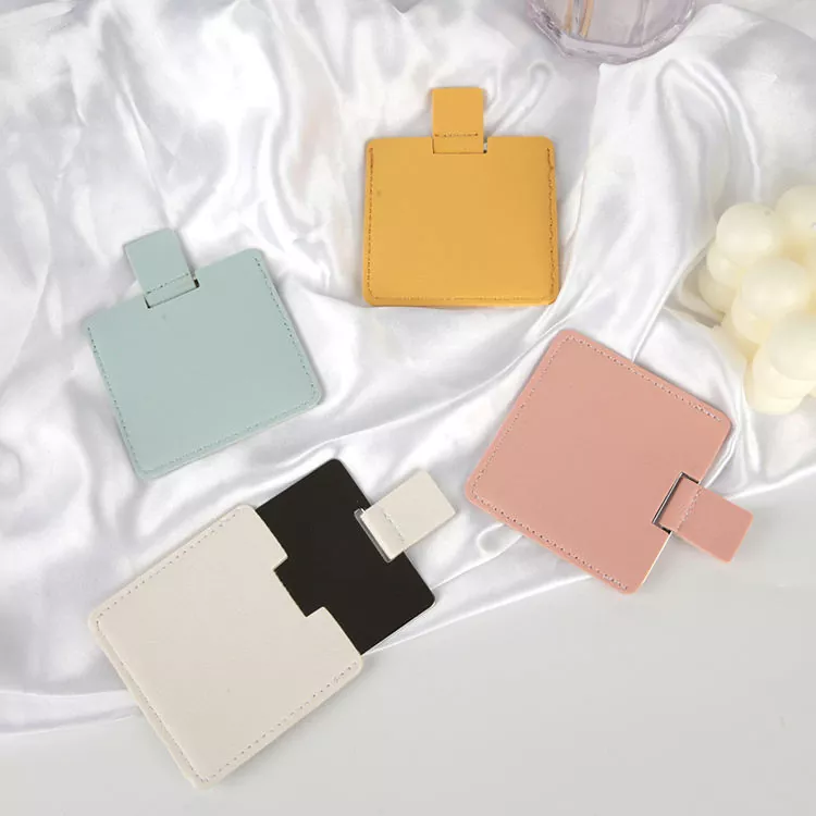 Espejo de bolsillo del tamaño de una tarjeta de crédito